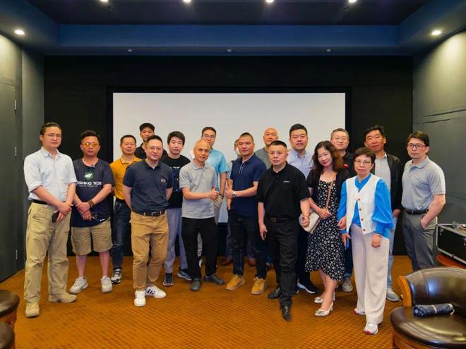 ntial高端家庭影院投影机Medea品鉴会在穗举行z6尊龙·中国网站【动态】Barco Reside(图9)